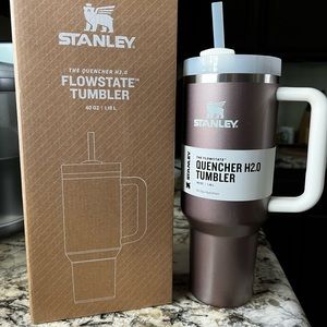 Rose Quartz Glow Stanley Flowstate Tumbler 40Oz